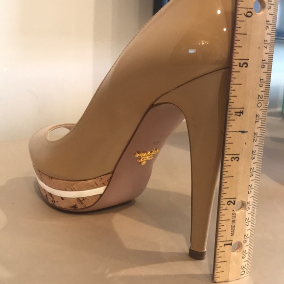 Prada shoes. - Picture 11 of 11